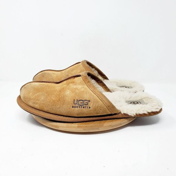 UGG Scuff Slippers Mens 10 Brown Leather Slip On Shoes Shearling Lined Mule - Picture 1 of 14